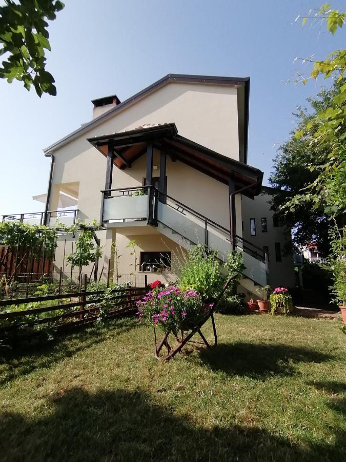 Apartmani Kiko Porec Exterior photo