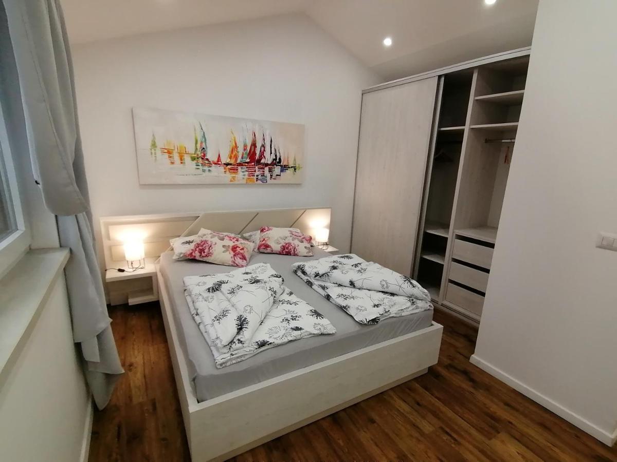 Apartmani Kiko Porec Exterior photo